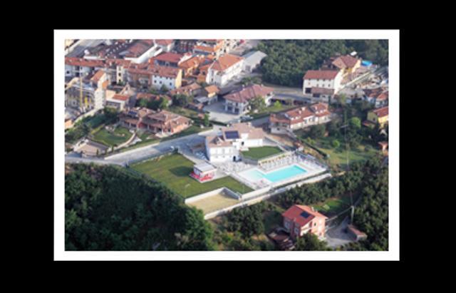 I Perticali Bed & Breakfast Carrù Dış mekan fotoğraf