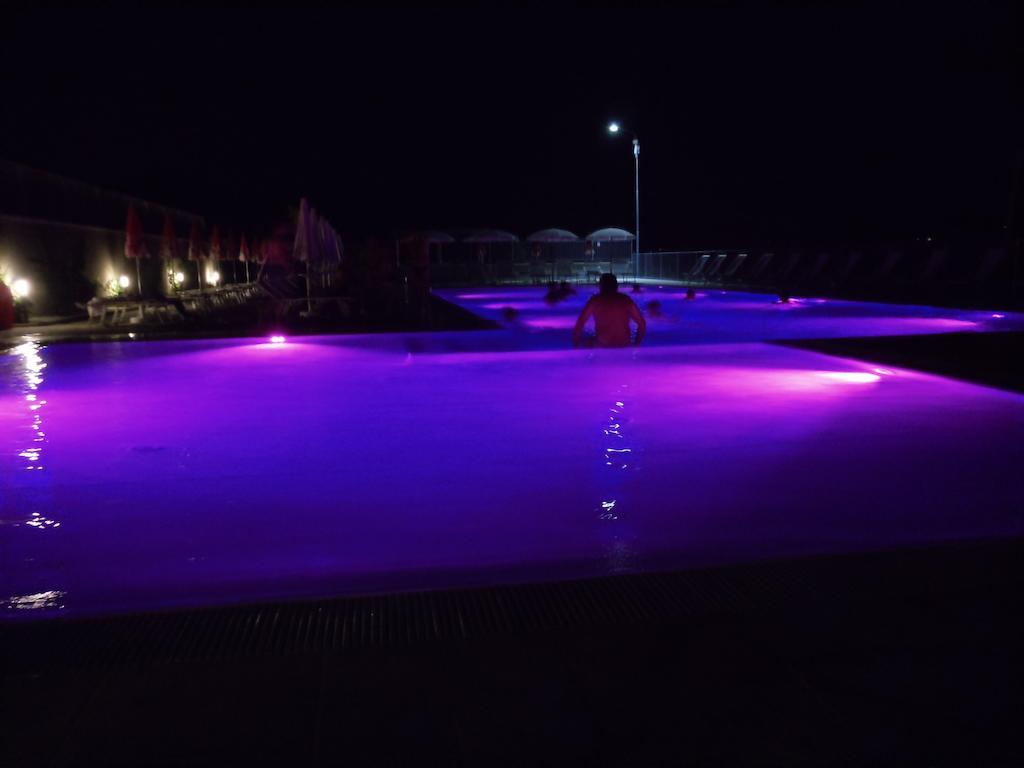 I Perticali Bed & Breakfast Carrù Dış mekan fotoğraf
